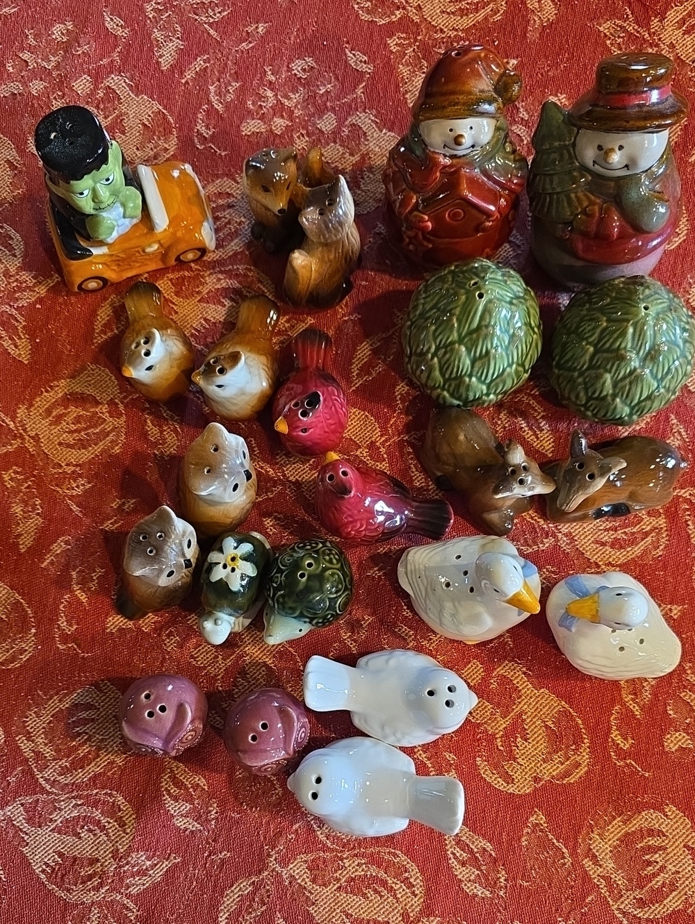 Varity Of Salt and Pepper Shaker Sets - Decorative Kitchen Table Accent
